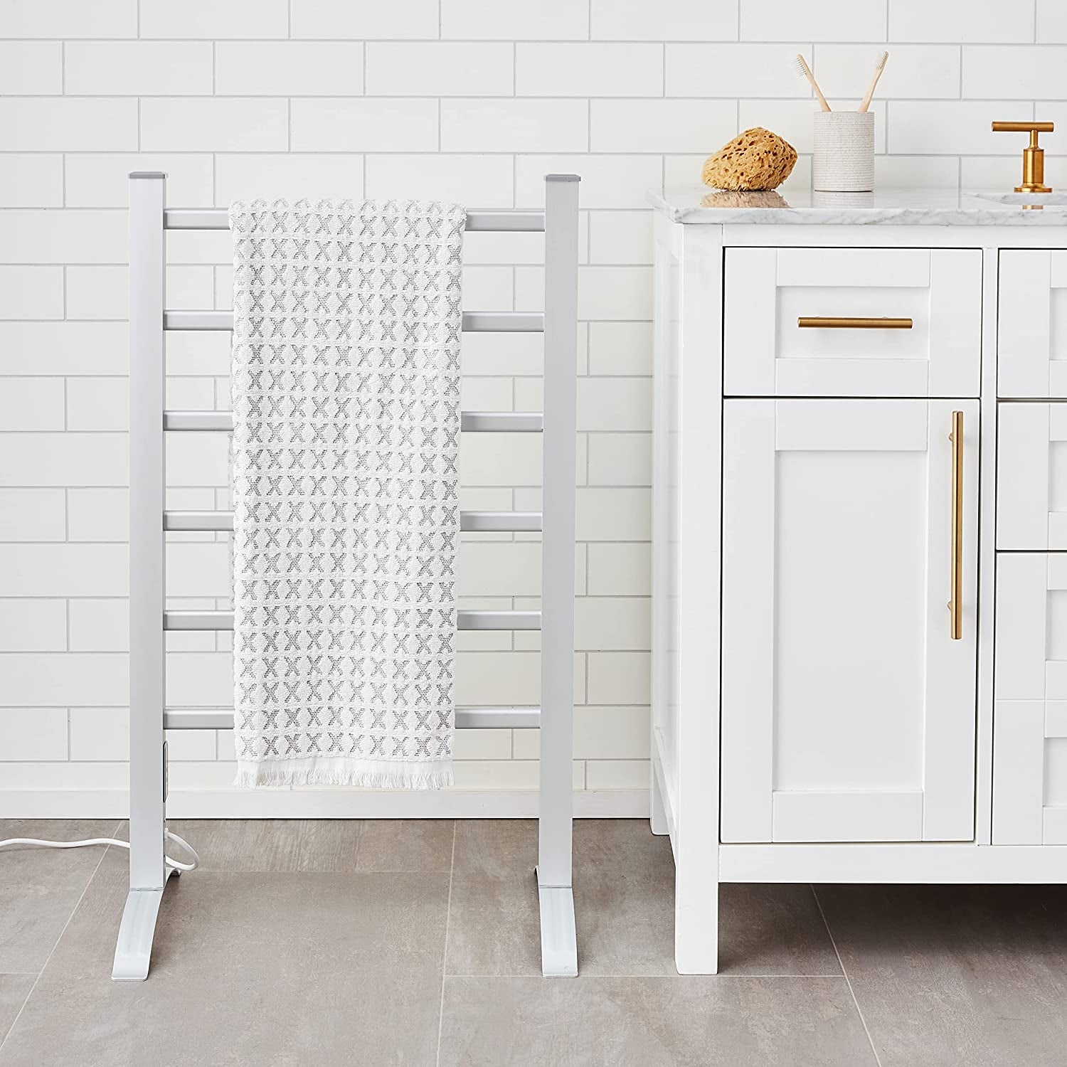 Bathroom Towel Holder Free Standing Heated Towel Rack 8-Bar