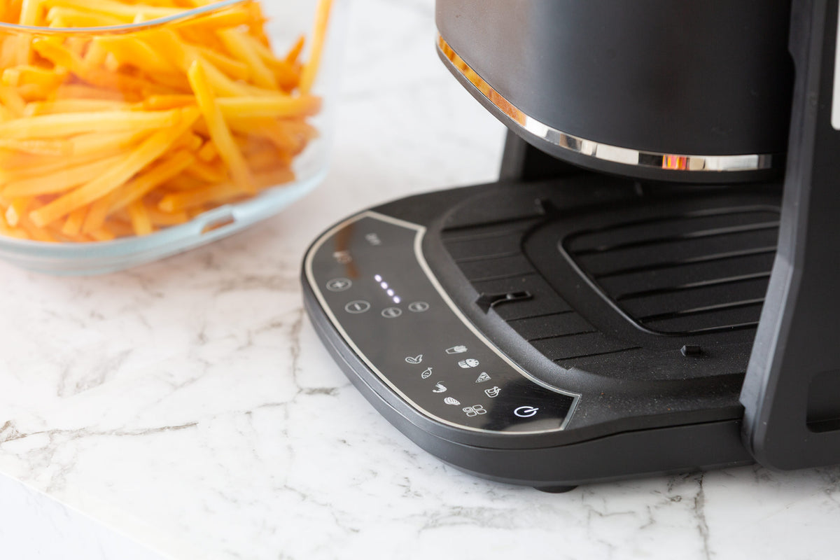 2-in-1 Air Fryer & Grill with Clear Glass Cooking Basket