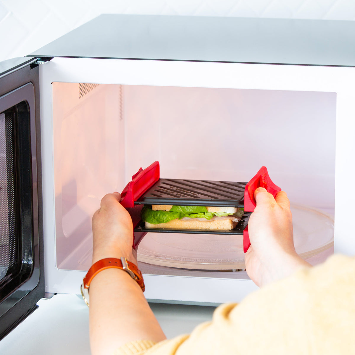 Compact Microwave Sandwich Maker Non-Stick Grill Plates