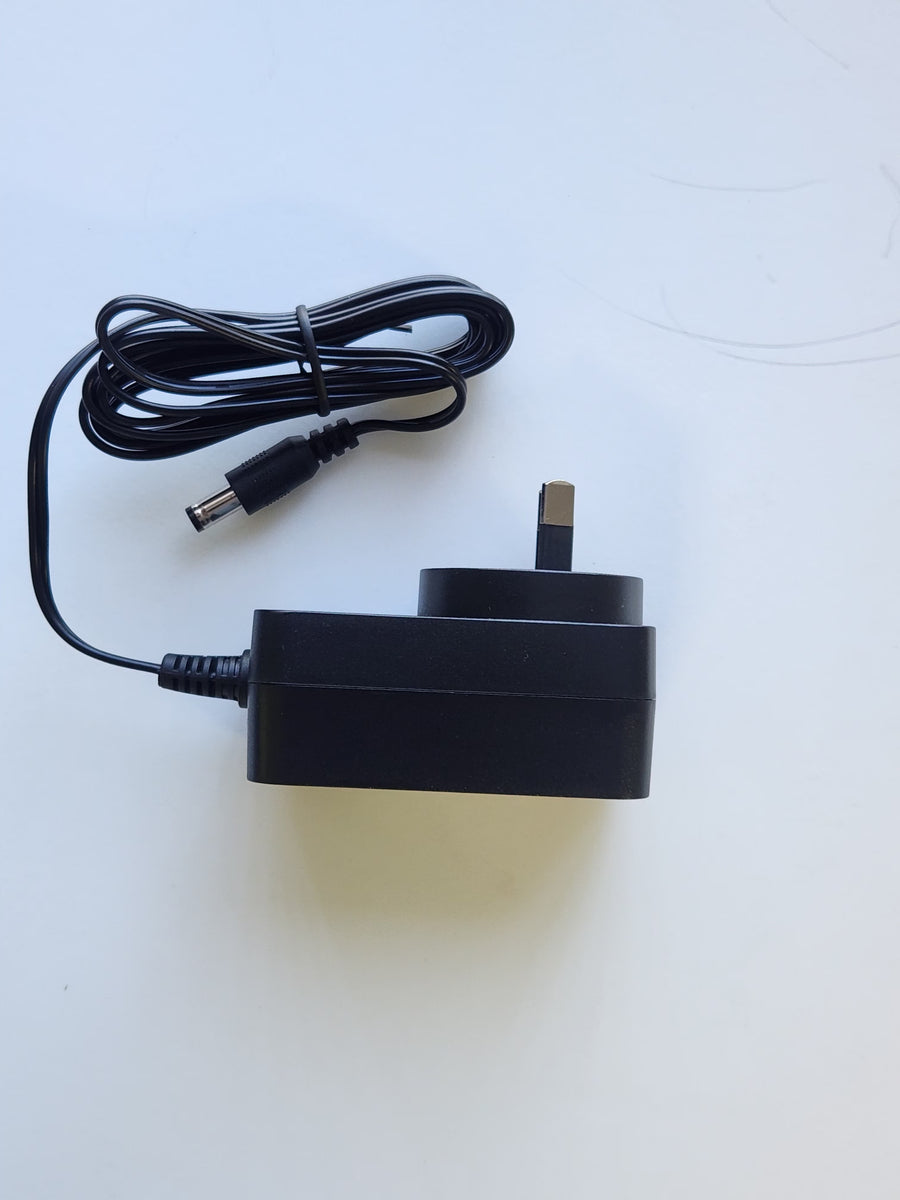 RV4000 Power Adapter
